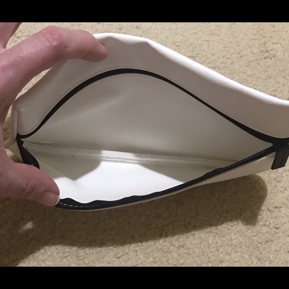 🆕🔥SEPHORA SUPER CUTE REALLY SOFT&LIGHWEIGHT W/BEAUTIFUL GEMS FRONT&BACK NWOT - Picture 3 of 7